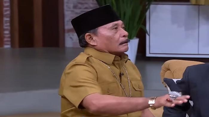 Sosok-Haji-Bolot-Komedian-Legendaris-dengan-Karakter-Budeg-yang-Dikabarkan-Masuk-Rumah-Sakit.jpg