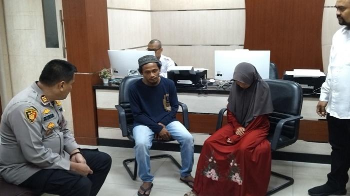 Viral Tunawisma di Palembang Jalan Kaki Bawa Jasad Bayinya Lalu Diusir Mertua, Terkuak Fakta Pilunya