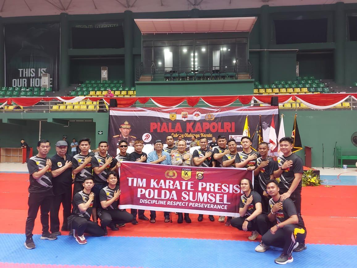 Tujuh-Medali-Diraih-Tim-Karate-Polda-Sumsel.jpg