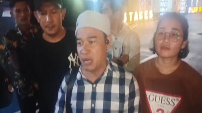 Viral-Mantan-Sekwan-OKU-Selatan-Digerebek-di-Kos-Bersama-Wanita-Lain-Kuasa-Hukum-Klien-Saya-Syok.jpg