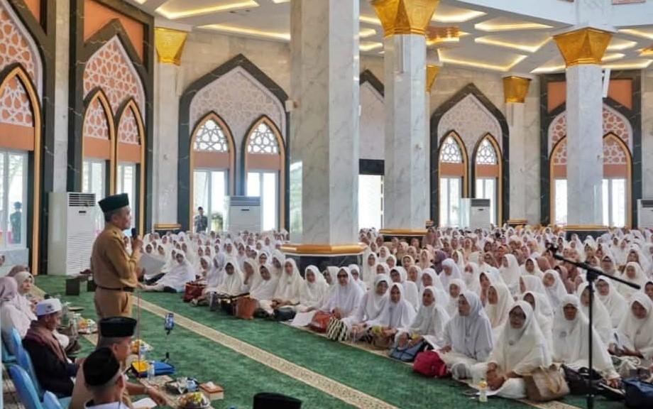 Wabup Ardani Ajak Masyarakat Ikuti Doa Bersama dan Tausiyah Peringatan HUT ke-21 Kabupaten Ogan Ilir
