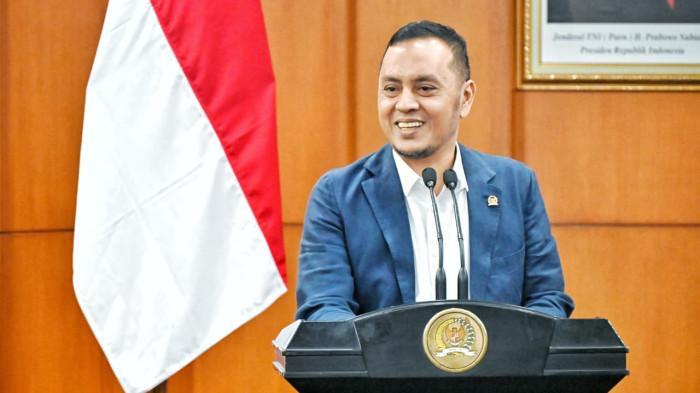 Willy-Aditya-Ketua-Komisi-XIII-DPR-RI-jadi-sorotan-setelah-mengancam-musisi-Ahmad-Dhani-kelua.jpg