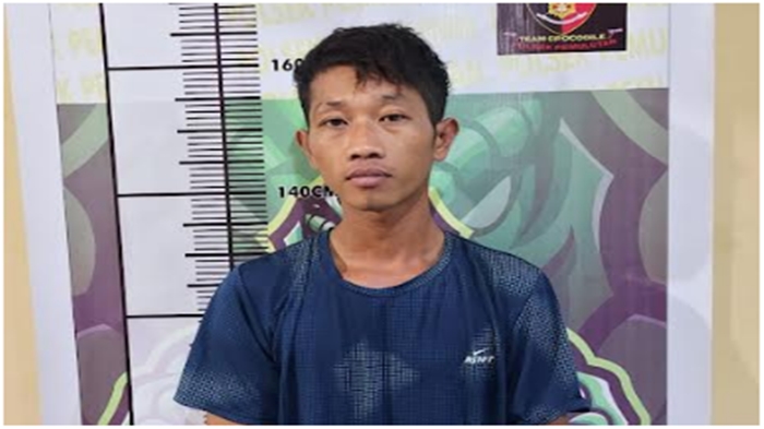alias-pikal-tersangka-bajing-loncat-diamankan-mapolsek-pemulutan-rabu-20102021.jpg