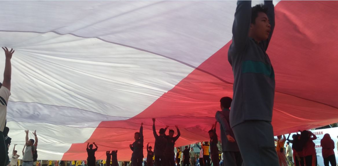 bendera-merah-putih-raksasa-di-jakabaring.jpg