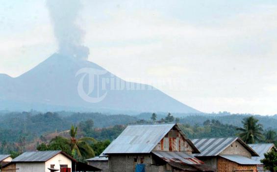 Gunung Soputan Meletus, Ini Kabar 69 Gunung Lainnya Termasuk Krakatau, Merapi dan Sinabung