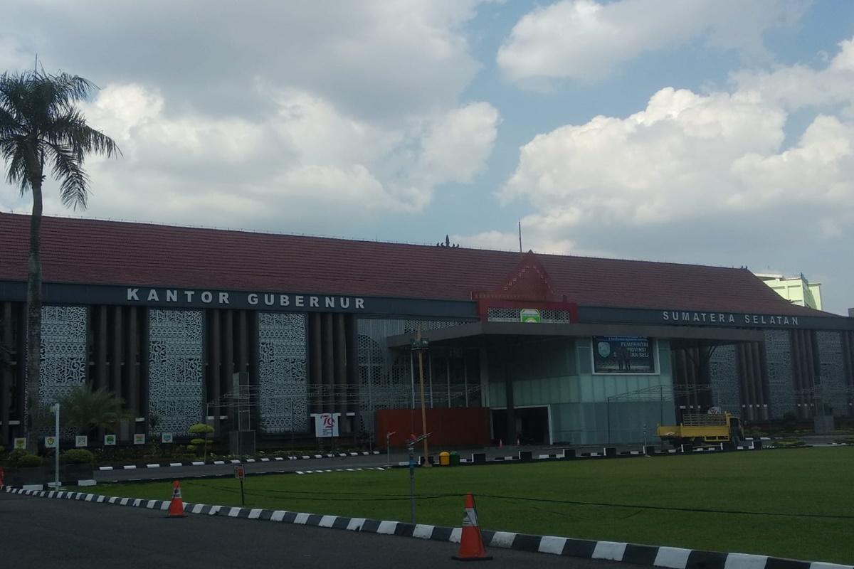halaman-Kantor-Gubernur-Sumsel.jpg