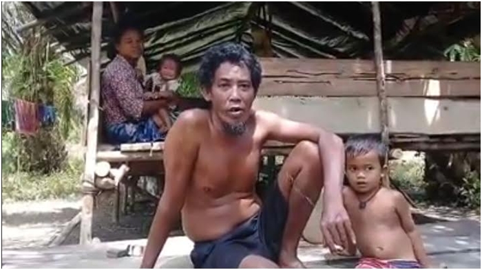japaren-kepala-suku-anak-dalam-di-dusun-7-desa-sungai-jernih-kecamatan-rupit-muratara.jpg