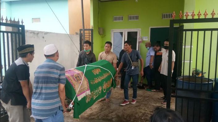 jenazah-rio-korban-pembunuhan.jpg