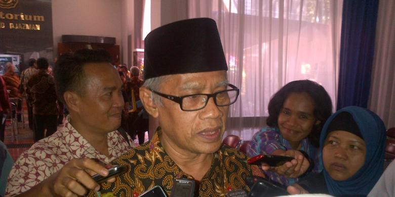 ketua-umum-pp-muhamadiyah-haedar-nashir_20151115_160946.jpg