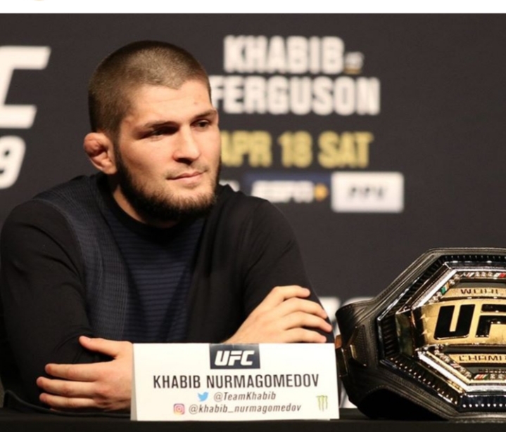 khabib-nurmagomedov-jelang-petarungan-melawa-tony-ferguson.jpg