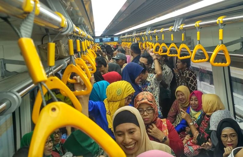 lrt-palembang_20180727_191213.jpg