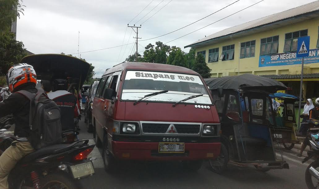 Jam Sibuk Jalan Ini Macet, Ini yang Akan Dilakukan Mengatasinya