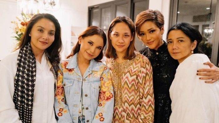 Penampilan BCL Ramai Diperbincangkan Saat Didatangi Maia Estianty dan Rossa Jam 2 Pagi di Rumahnya
