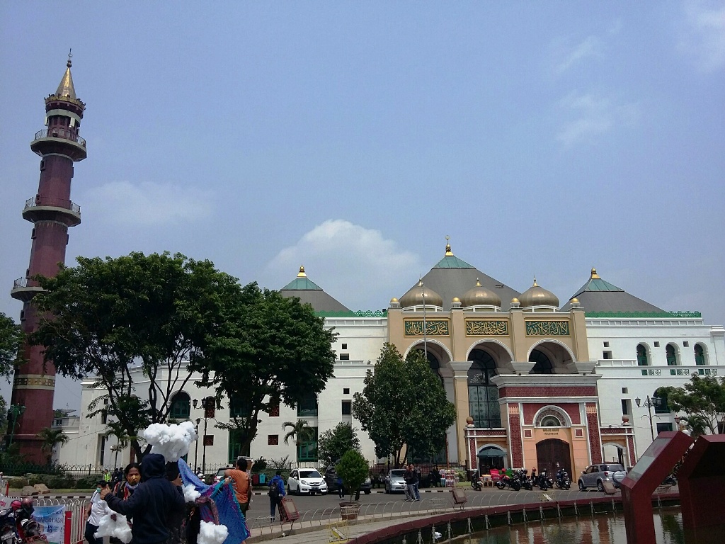 masjid-agung-palembang-harnojoyo-dan_20150922_144311.jpg