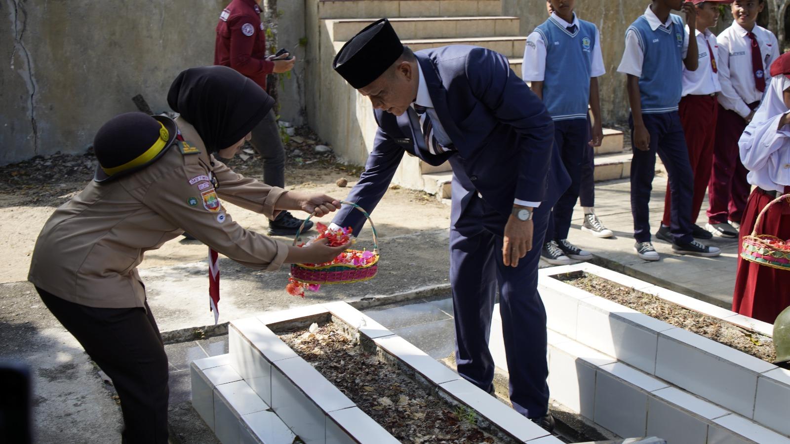 Pemkab OKU Timur Peringati Hari Kesaktian Pancasila 2025 di TMP Juray Komering Sakti