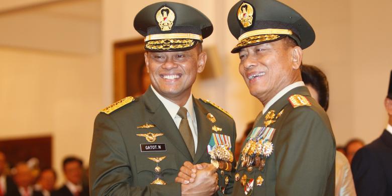 panglima-tni-jenderal-gatot-nurmantyo-dan-tni-moeldoko_20150708_150215.jpg