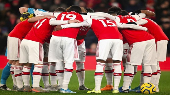 para-pemain-arsenal-bersiap-kala-akan-bertanding-di-ajang-liga-inggris.jpg