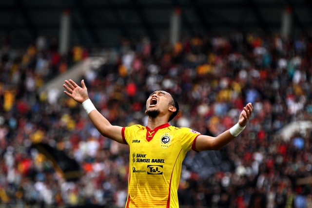 pemain-sriwijaya-fc-airlangga-sutjipto_20160914_181042.jpg