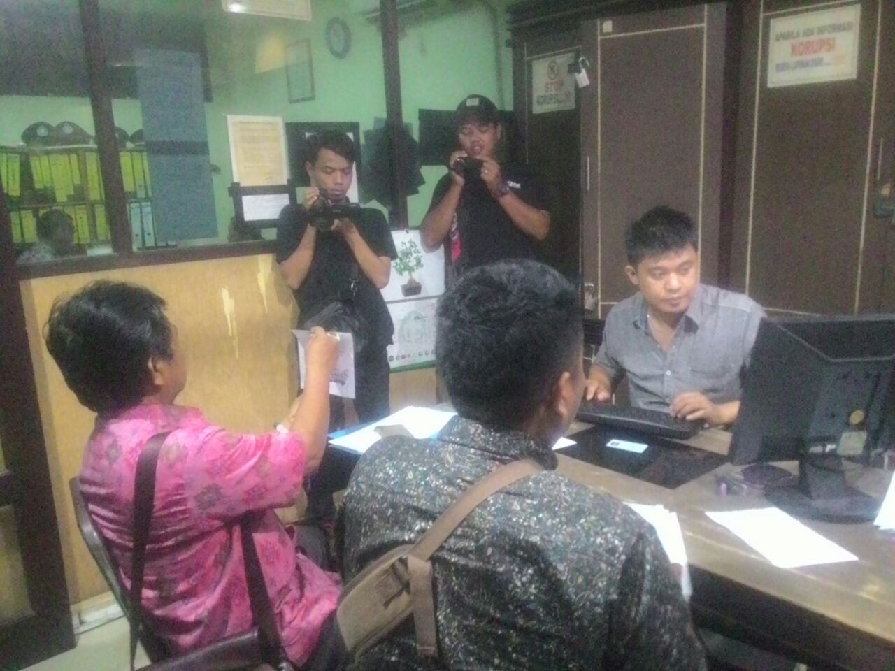 Dituduh Buat Bakso Pakai Kaki dan Tak Pakai Baju, Pemilik Bakso Beranak Lapor Polisi