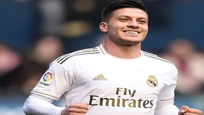 penyerang-real-madrid-luka-jovic-berselebrasi-usai-mencetak-gol.jpg