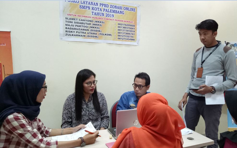 posko-ppdb-disdik-palembang.jpg