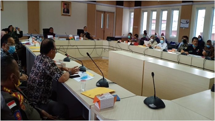 rapat-anggaran-kebutuhan-pengendalian-covid-19-dinas-kesehatan-kabupaten-oku.jpg