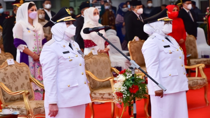 ratna-machmud-suwarti-jadi-pasangan-bupati-dan-wabup-perempuan-pertama-di-sumatera.jpg