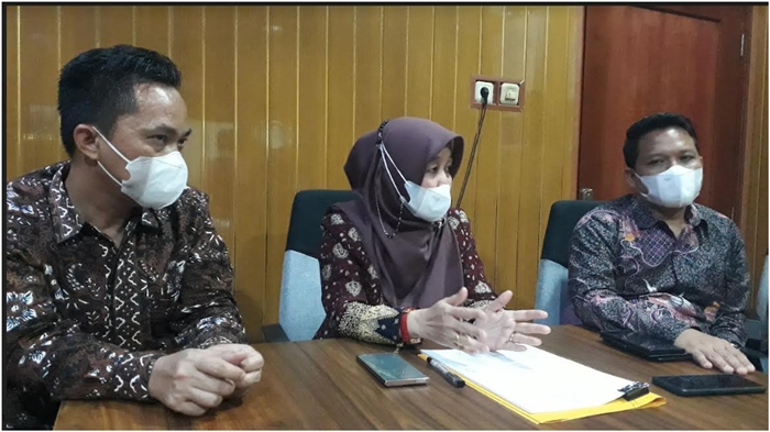 rektor-uin-raden-fatah-palembang-prof-nyayu-khodijah-tentang-ukt.jpg