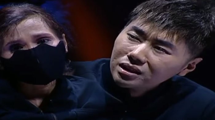 ABG Ini Rela Keperawanan 'Diambil' Asalkan Bisa Bertemu Roy Kiyoshi, Netizen : Cabe-cabean Alay!