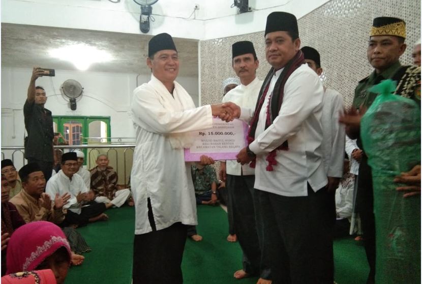 Bupati Askolani Buka Safari Ramadan di Kelurahan Kenten, Sampaikan 7 Program Pokok Pemkab