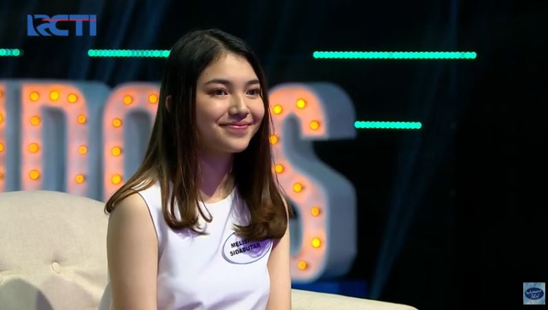 senyum-melisha-sidabutar-kala-dinyatakan-gagal-masuk-ke-babak-selanjutnya-indonesian-idol.jpg