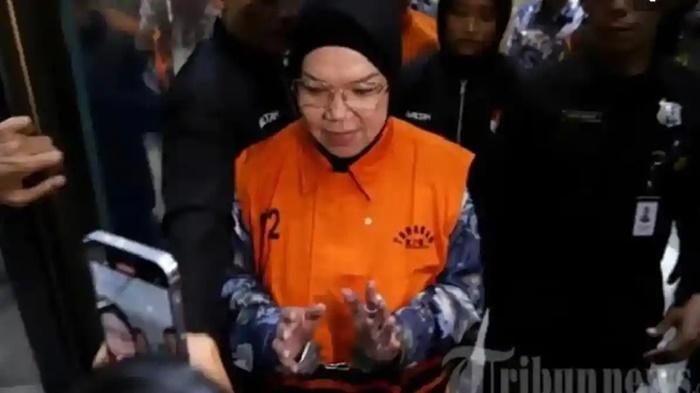 Ada Kode Khusus, Siasat Bupati Sukoharjo Etik Suryani Diduga Teruskan Tradisi Suami Peras Anak Buah - Tribunsumsel.com