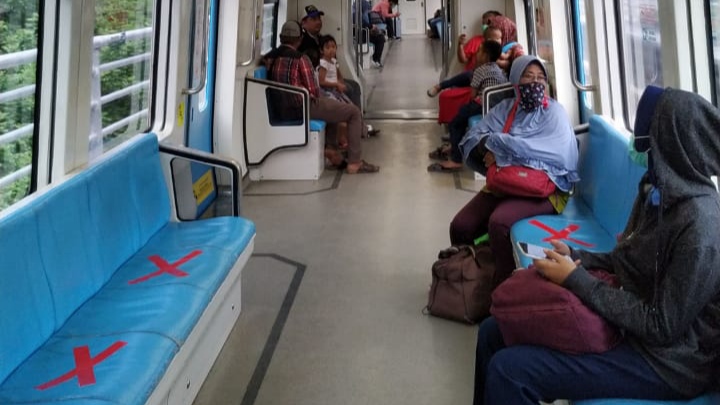 suasana-di-lrt-sumsel-ist.jpg