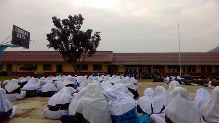 Guru Tewas Dianiaya Siswa, SMPN 6 Lubuklinggau Gelar Doa dan Yasinan