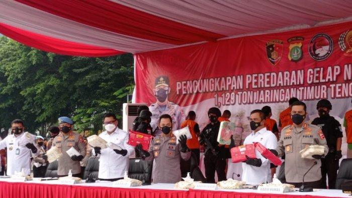 tim-satgas-narkoba-polda-metro-jaya-mengungkap-kasus-peredaran-narkoba-jenis-sabu.jpg