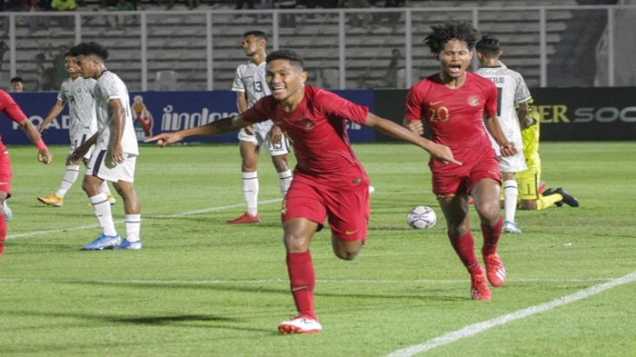 timnas-u-19-indonesia-berselebrasi-usai-mencetak-gol-di-kualifikasi-piala-asia-u-19-2020.jpg