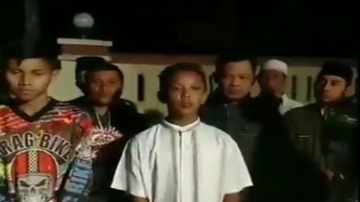 Lindas Makam Bak Off Road, 4 Bocah Asal Pasuruan Ditangkap & Minta Maaf, Netizen: Jangan Kasih Maaf