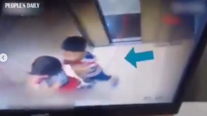 Viral Video Bocah Tergantung, Lehernya Tersangkut di Tali Gara-gara Main Dekat Lift, Begini Nasibnya