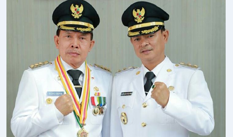 walikota-dan-wakil-walikota-prabumulih-ir-h-ridho-yahya-andriansyah-fikri_20180918_183527.jpg