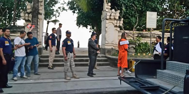 wna-bunuh-polisi-bali_20160831_124429.jpg