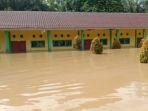 17-Sekolah-Terendam-Banjir-di-Muratara-Dampak-Curah-Hujan-Tinggi-Berpotensi-Terus-Bertambah.jpg