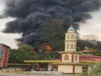 5-Orang-Terluka-Akibat-Sumur-Minyak-Ilegal-di-Bayung-Lencir-Terbakar-Terjadi-Ledakan-Keras.jpg