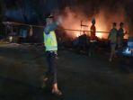 8-Warung-Manisan-Hangus-Kebakaran-di-Babat-Supat-Musi-Banyuasin-Berawal-Tercium-Bau-Kabel-Terbakar.jpg