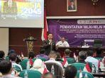 AHY-jadi-pembcara.jpg