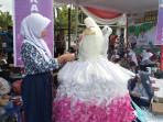 Ada-Gaun-Cinderella-Lomba-Daur-Ulang-Sampah-di-Musi-Rawas-Hadirkan-Berbagai-Kreativitas.jpg