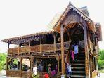 Dalami-Wisata-Budaya-di-OKU-Timur-Finalis-Mouli-Meranai-Kunjungi-Rumah-Budaya-Suttan-Puting-Marga.jpg