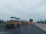 Ditargetkan Selesai Sebelum Nataru, Puluhan Titik Jalan Tol Kayuagung-Palembang Diperbaiki