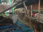 Diterjang-Angin-Kencang-Rumah-Nelayan-di-Sungsang-Banyuasin-Roboh.jpg