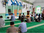 Gerhana-matahari-2023-tidak-terlihat-di-Musi-Rawas-jamaah-masjid-tetap-menunaikan-shalat-sunat.jpg