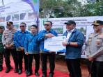 Gubernur-Sumsel-Tinjau-Bangunan-Infrastruktur-BKBK-2025-di-Kelurahan-Tanjung-Kupang-Empat-Lawang.jpg